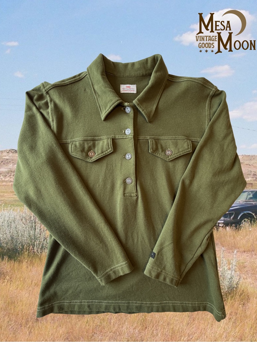 Vintage Levi’s Olive Green Long Sleeve Collared Pullover